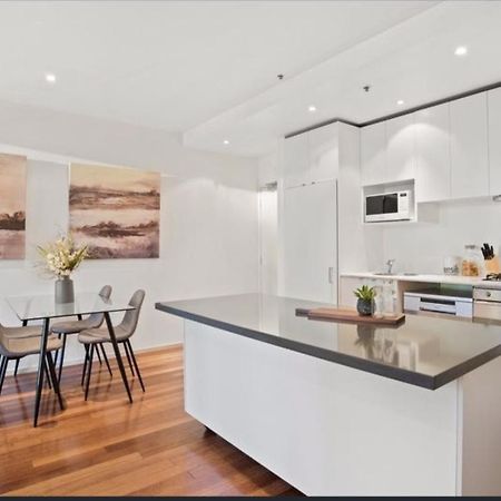 Readyset Apartments At Liberty Melbourne Ngoại thất bức ảnh