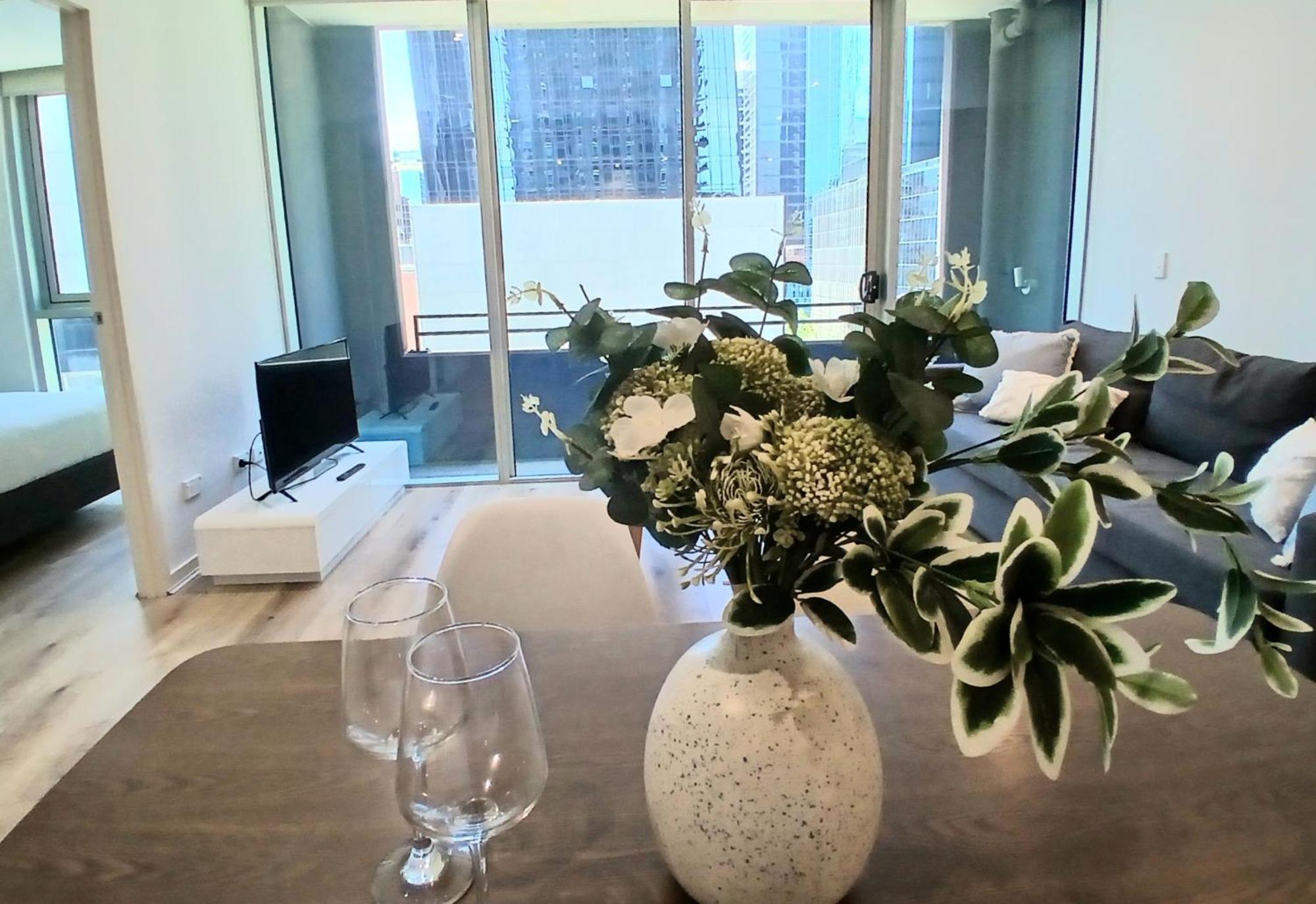 Readyset Apartments At Liberty Melbourne Ngoại thất bức ảnh