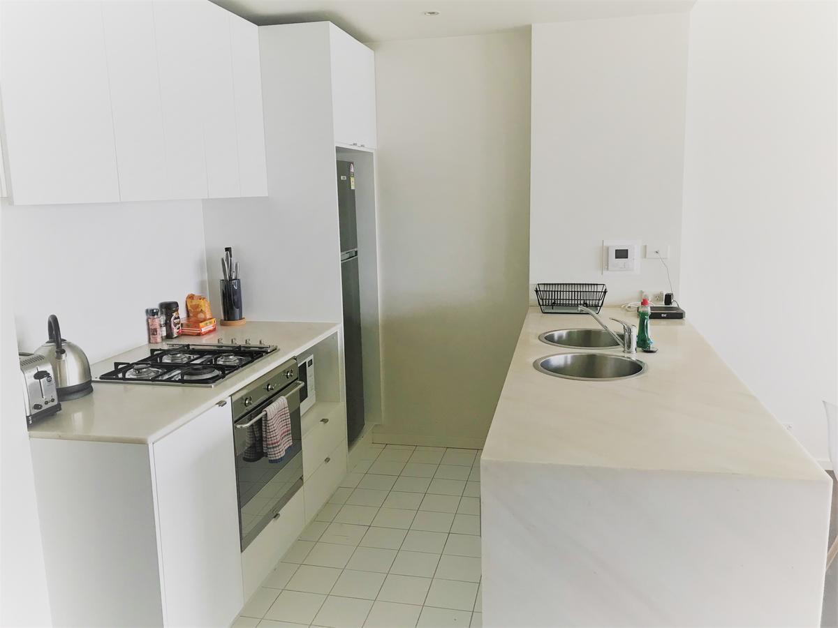 Readyset Apartments At Liberty Melbourne Ngoại thất bức ảnh