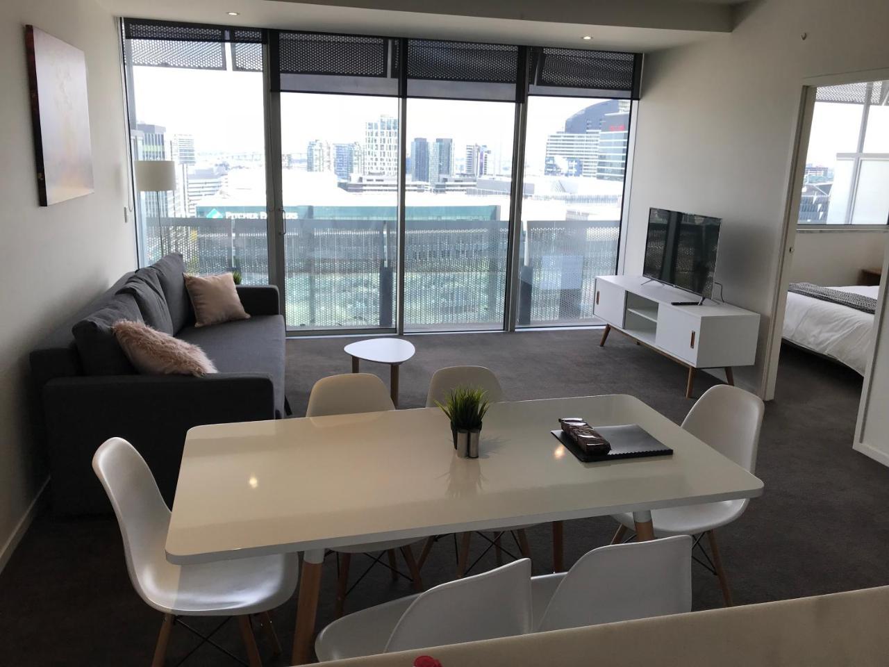 Readyset Apartments At Liberty Melbourne Ngoại thất bức ảnh